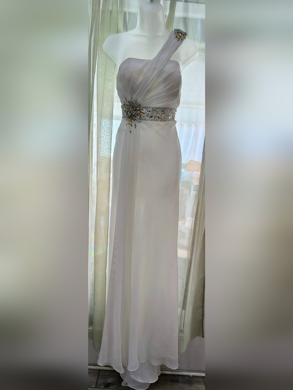 One-Shoulder White Evening Gown with Embellished Waist